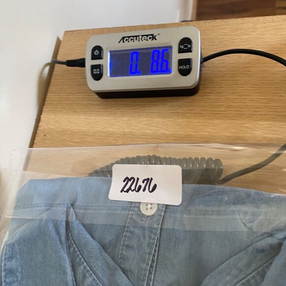 Chicos Shirt Womens 0 US Small Blue Chambray Button Up Collar Sleeveless Hi Low - Picture 10 of 10